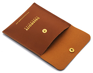 Bolsa para joyas de cuero mate personalizada con botón a presión y logotipo de lámina